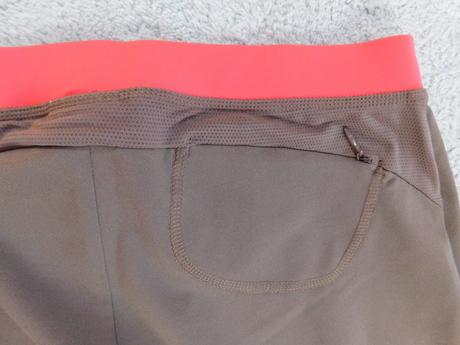 Predám športové legíny adidas veľ. 38-40, adidas,38