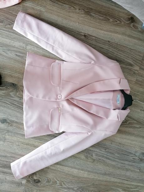 Elegantne staroruzove sako, 38