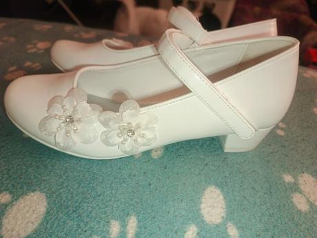 Topánky na prvé sväté prijímanie, deichmann,36