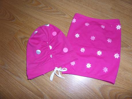 Bodkovaná čiapka s nakŕčníkom, 128