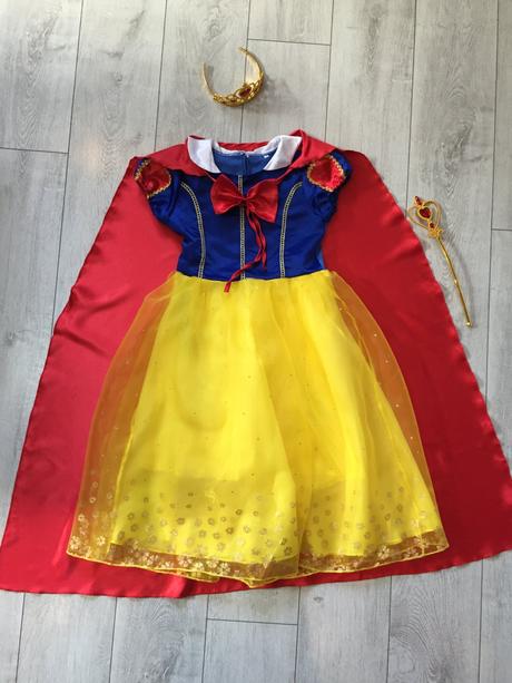 Dievčensky kostym snehulienka 10-12 rokov,