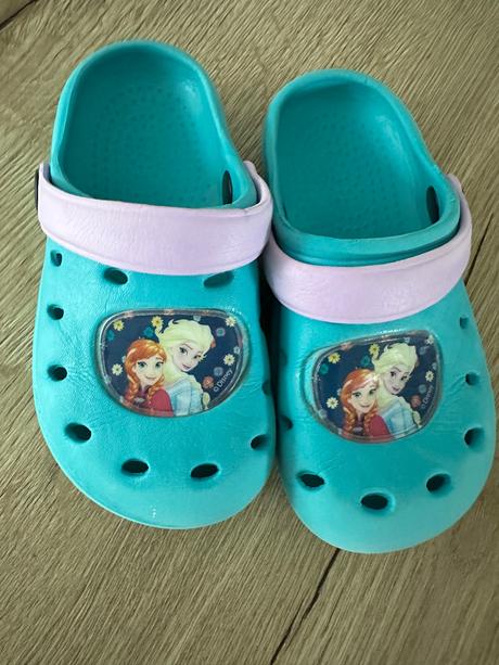 Crocsy, disney,26