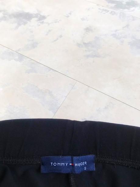 Športové tepláky th, tommy hilfiger,s
