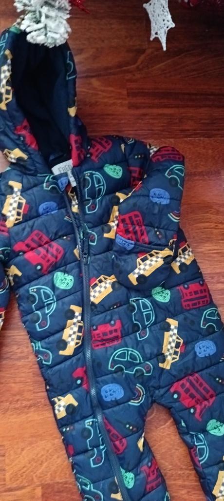 Super kombinéza na zimu, 80