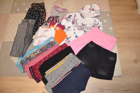 Balík pre dievča 18ks, veľkosť 146/158, top stav, 140–152