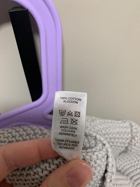 Sivý svetrík na gombíky, st. bernard,62