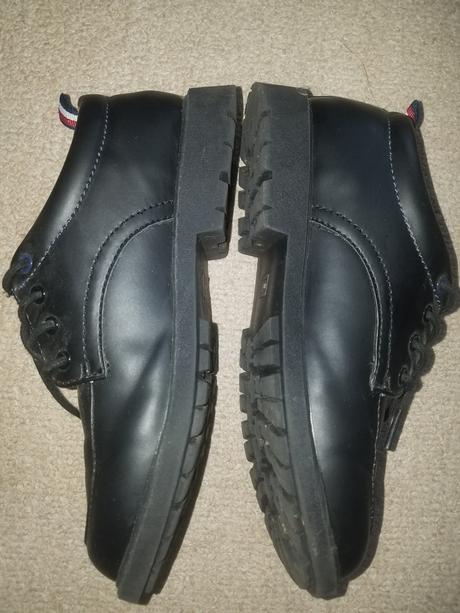 Elegantne topanocky, tommy hilfiger,32