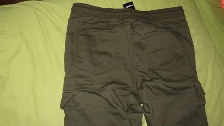 Nove cargo nohavice livergy, m