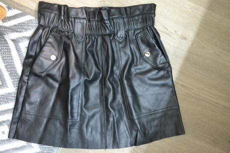 Značková sexi kožená sukňa s/m, m