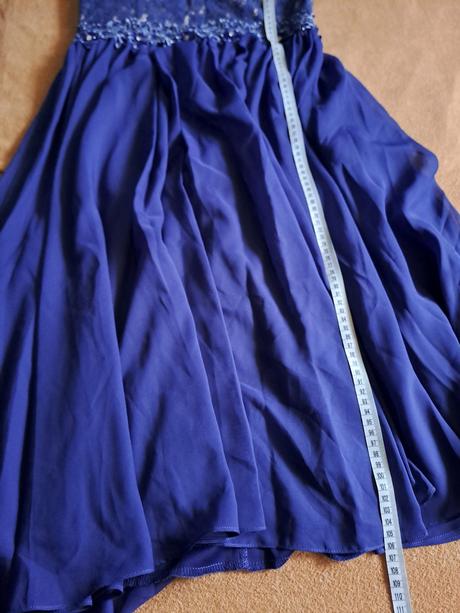 Spoločenské midi šaty, 42