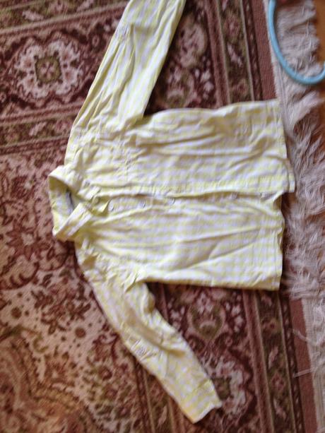 Kosela so zltymi kockami, reserved,104