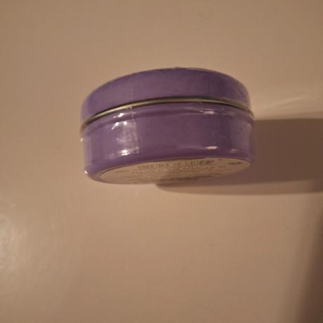 Čučoriedkový balzám na pery, 