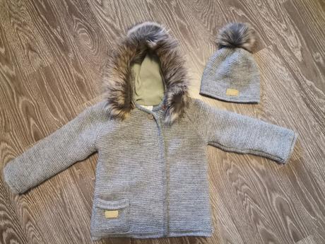 Súprava lattante(svetrik+ čiapka s brmbolcom), 104