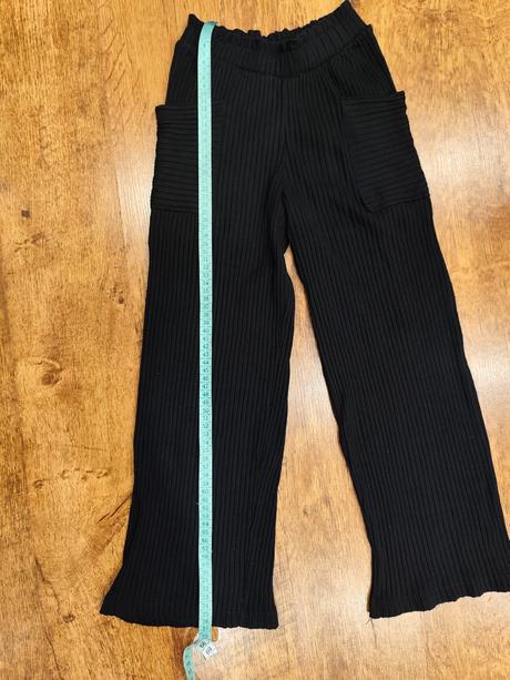 Rebrované zvoňáky, 128