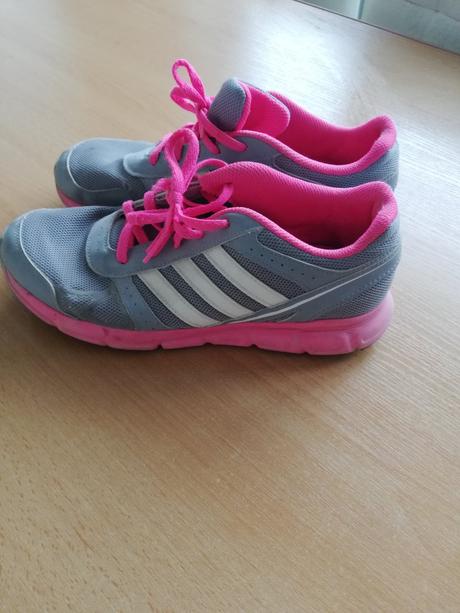 Botasky, adidas,38