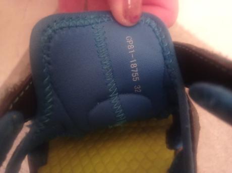 Sportove sandalky, sprandi,32