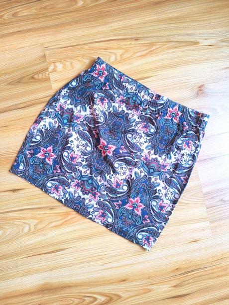 Vzorovaná sukňa, m