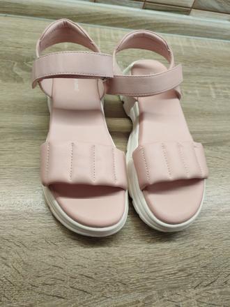 Sandálky 35, deichmann,35