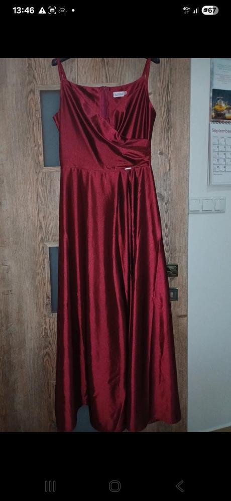 Spoločenské šaty, m