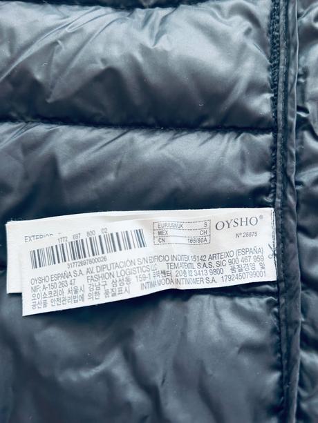 Prechodná ľahká bunda značky oysho, pc 80 eur, s