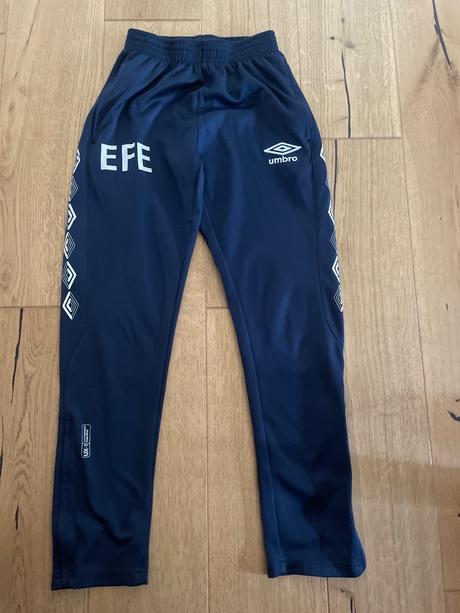 Umbro tepláky, umbro,xs