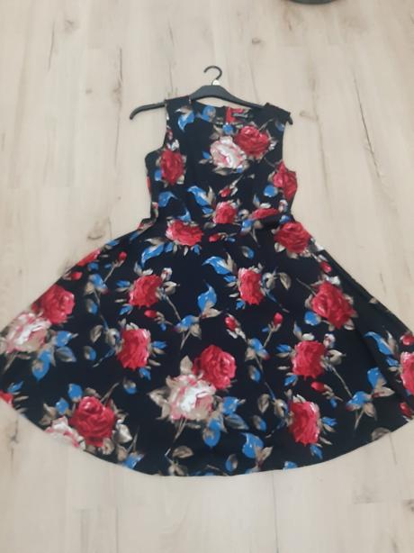 Dámske elegantné čierne šaty s opaskom, veľkosť l, l