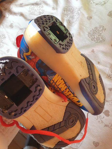 Tenisky spiderman, 34