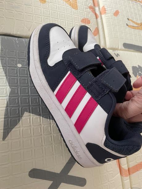 Adidas tenisky 32, adidas,32