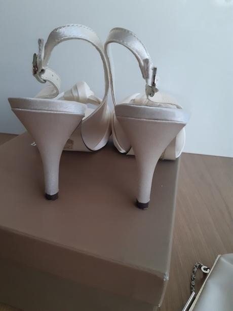 Elegantné sandále menbur + kabelka, 39