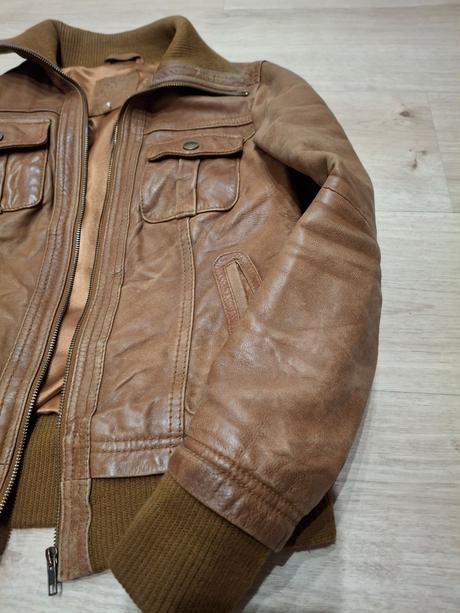 Bunda z pravej kože veľkosť s, stradivarius,s