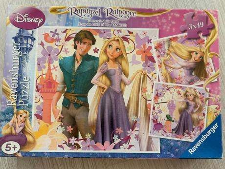 Ravensburger disney puzzle rapunzel-n vlásku,