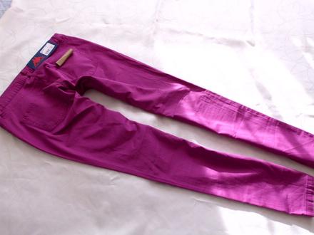 Fuksia 40, kappa,m