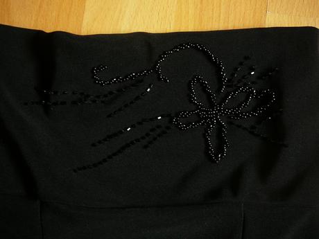 Dievcenske elasticke tricko-typ ako korzet, 146