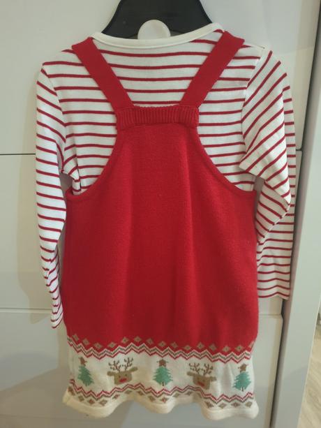 Vianočné šaty, 86