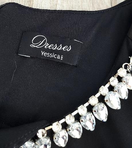 Čierne spoločenské šaty s kamienkami, yessica,38