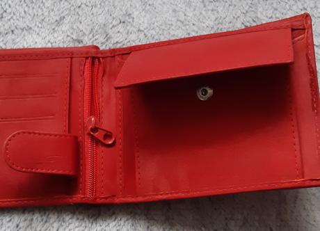 Predám peňaženku, 