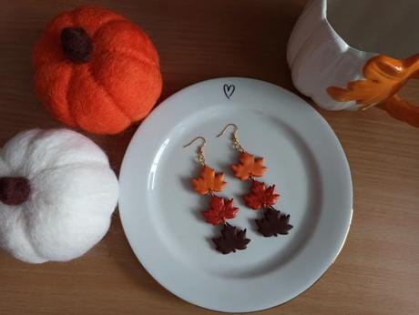 Náušnice z polymérovej hmoty,