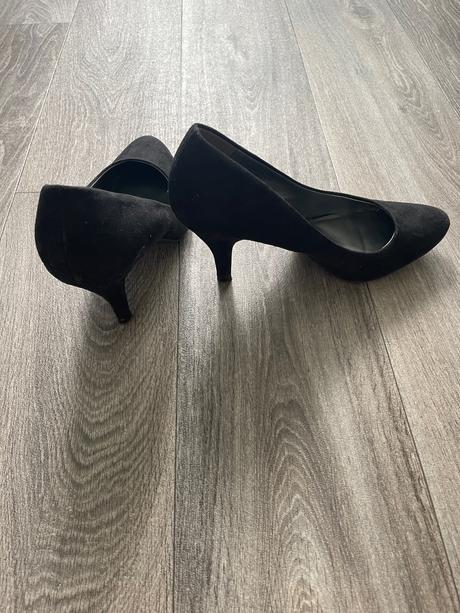 Semišové elegantné čierne lodičky, graceland,40