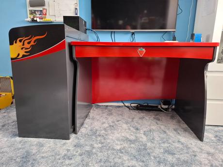 Detsky nabytok cilek, postel, komoda, stolik, 