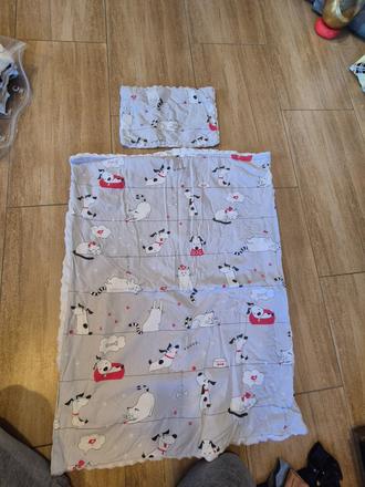 Tenká prikrývka s vankúšom, 