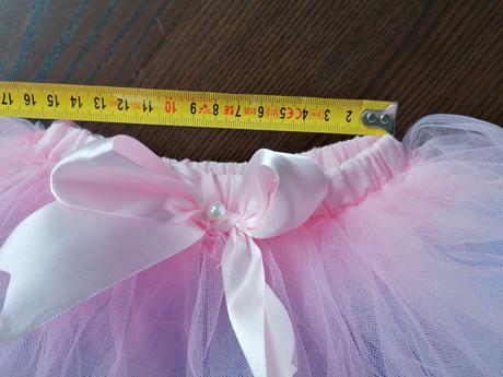 Komplet na 1. narodeniny, 80