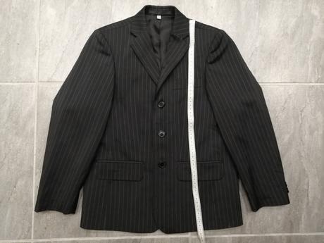 Kvalitné sako caa, v 134, 9-10 r., c&a,134