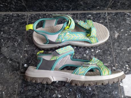 Turistické sandále, quechua,37