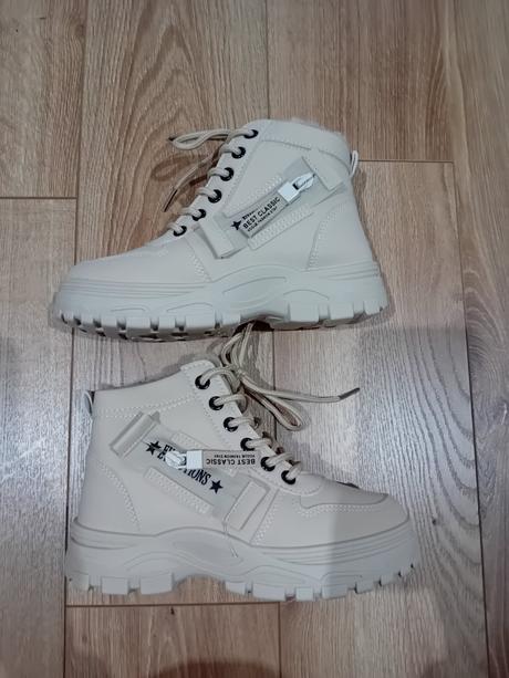 Dievčenské zateplene čizmy, 35