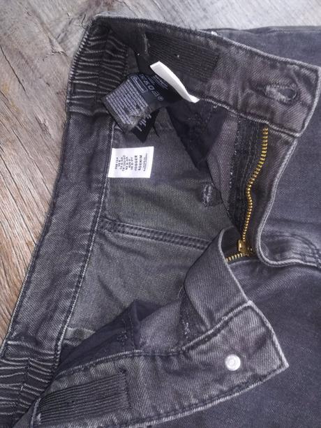 Rifle s vysokým pásom, reserved,134