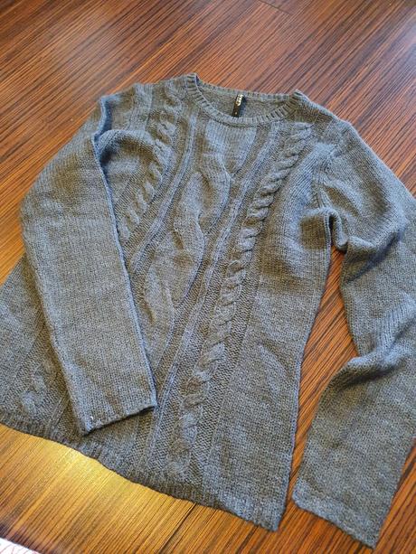 Sveter, s
