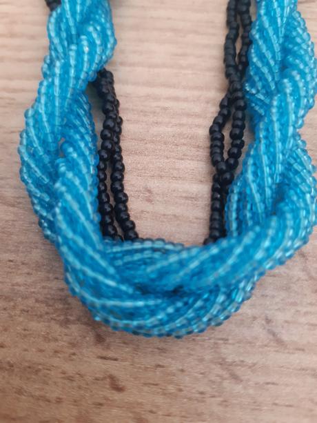 Retro jablonecká bižutéria, 