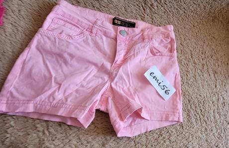 Ružové kraťasy, s