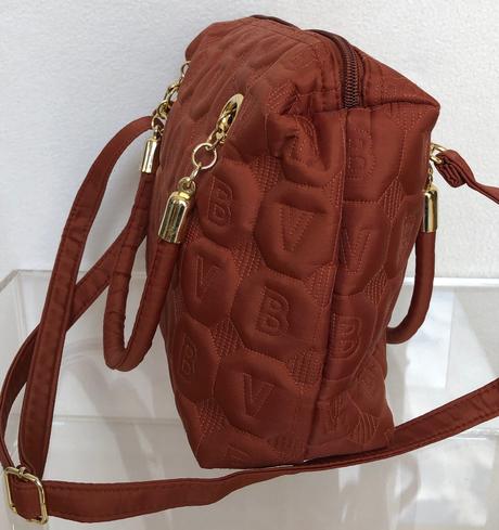 Kabelka / crossbody v škoricovej farbe,