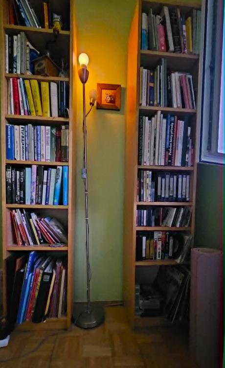 Vysoka stojaca lampa ikea, model tagarp,